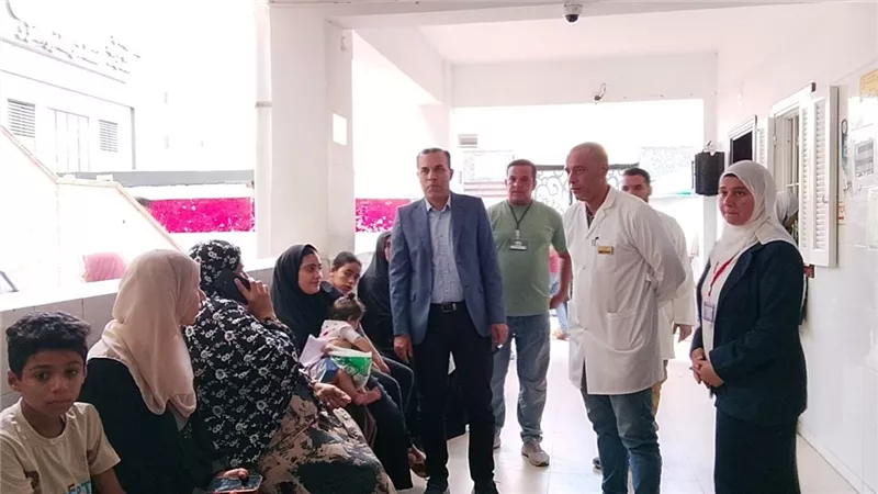 مدير صحة البحيرة يتفقد مستشفى الأطفال بأبوحمص