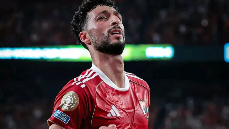 الأهلي يغلق ملف رحيل وسام أبو علي حتي إنتهاء مدة عقده