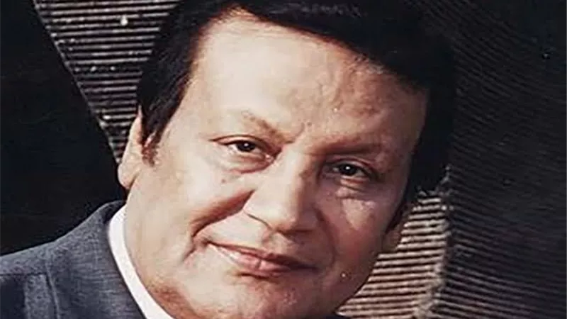 ذكرى ميلاده..أم كلثوم أول من اكتشف موهبة أيقونة الغناء محمد رشدى