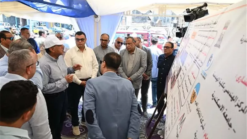 مدبولي: تنفيذ الواجهات بمواد مقاومة ضرورة لتجنب الترميم خلال مدة قصيرة