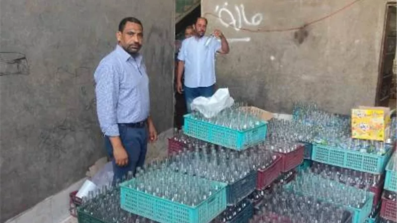 تموين أسيوط يتمكن من ضبط مصنع عصائر غير مطابق للمواصفات القياسية