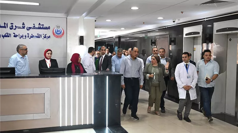 رئيس الوزراء يتفقد مستشفى شرق المدينة بالاسكندرية