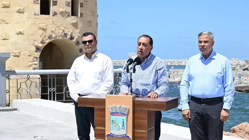 مدبولي: الدولة بادرت بإنشاء المصدات لحماية الشواطئ ومدينة الإسكندرية