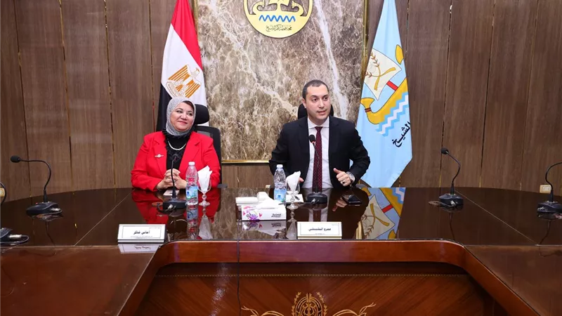 محافظ كفرالشيخ يبحث تنفيذ خطة تنفيذ الهوية البصرية