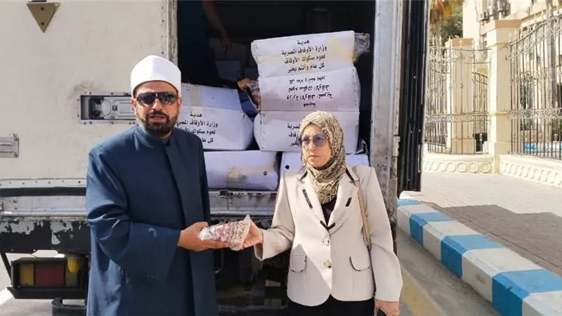 مطروح تتسلّم دفعة من لحوم صكوك الأضاحي لدعم الأسر الأولى بالرعاية