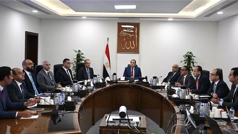مدبولى يتابع تنفيذ مُخرجات اللجنة الاستشارية للتنمية العمرانية