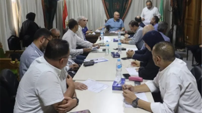 محافظ القليوبية يعقد لقاءً جماهيرياً بالقناطر الخيرية