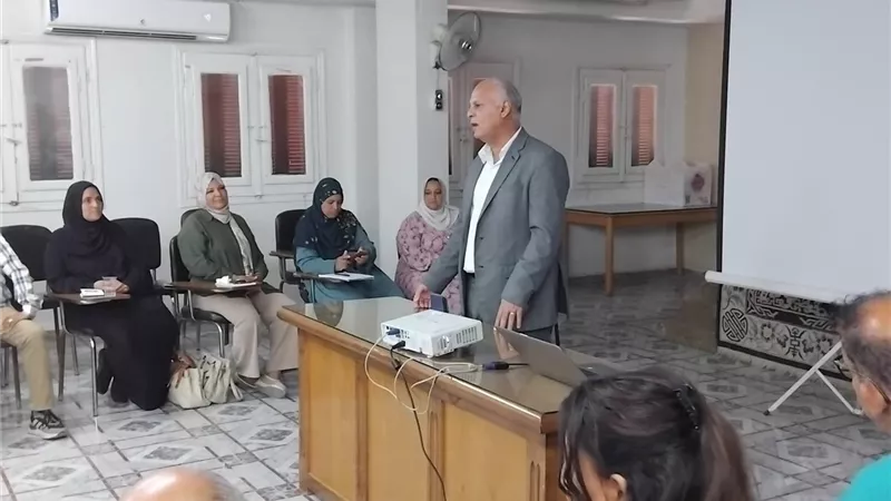 ورشة عمل لتقديم الخدمات المستدامة لصغار المزارعين بالمنيا