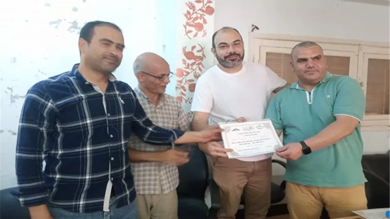 محافظ أسيوط يؤكد ضرورة رفع الوعي لتحسين الخصائص السكانية