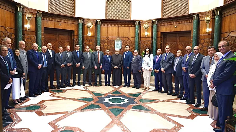 شيخ الأزهر يستقبل سفراء مصر الجدد في 22 دولة حول العالم