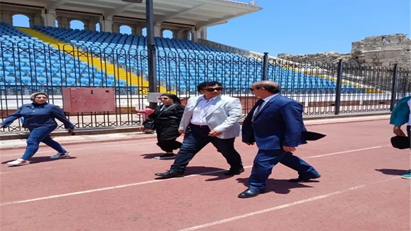 رئيس الأوبرا يتابع إستعدادات المهرجان الصيفي بإستاد الأسكندرية