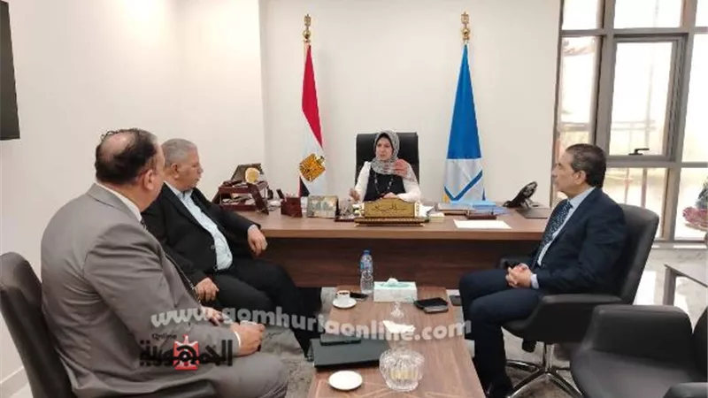 نائب محافظ دمياط تبحث تشغيل مركز التدريب المهني لتوفير فرص عمل