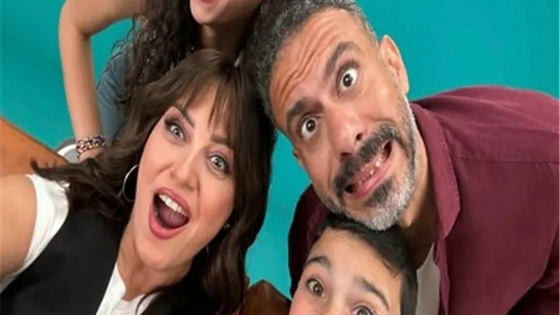 برفقة محمد فراج .. ريهام عبدالغفور تروج لمسلسلها 