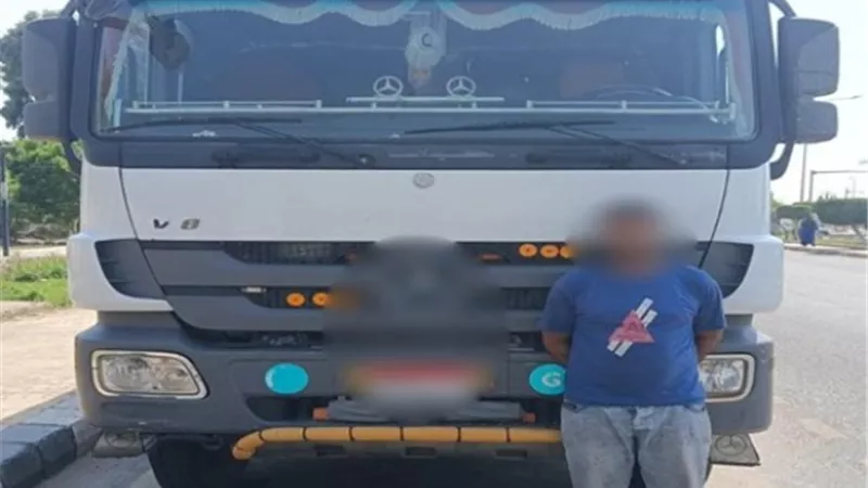 ضبط سائق نقل بمقطورة لسيره عكس الإتجاه بالشرقية