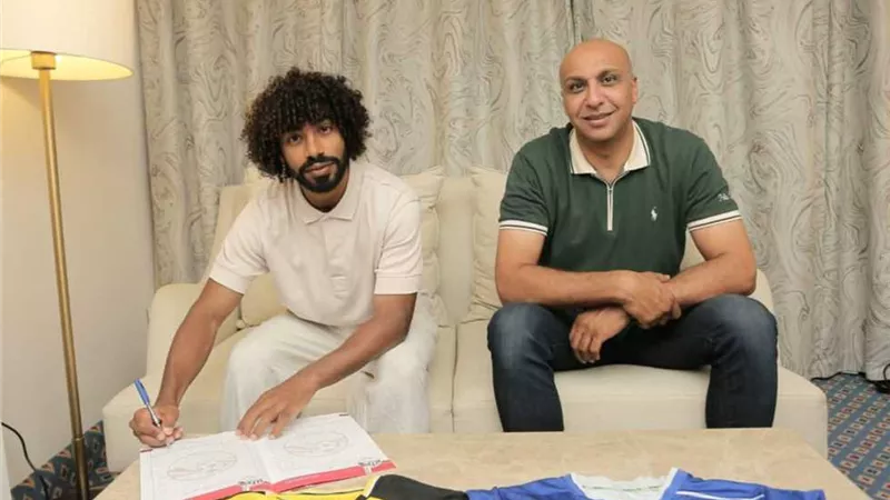 كهرباء الإسماعيلية يضم لاعب المجد الإماراتى