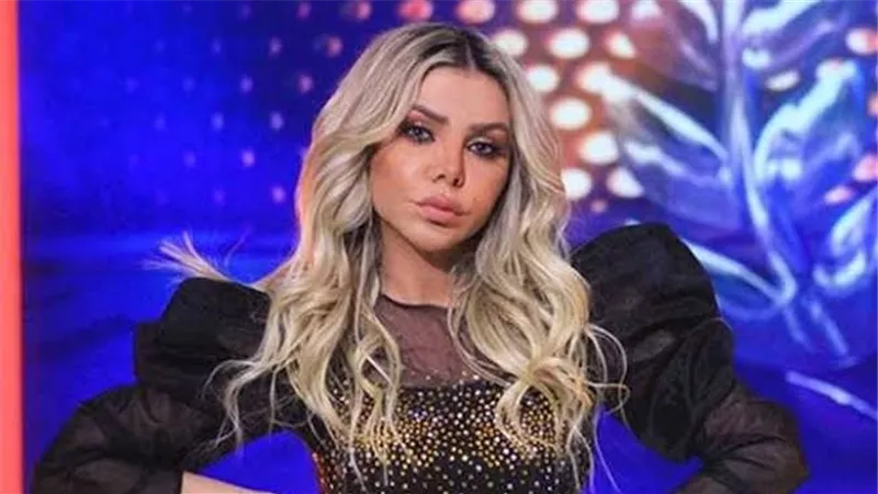 أول تعليق من رزان مغربي بعد سقوط سقف أحد الفنادق عليها