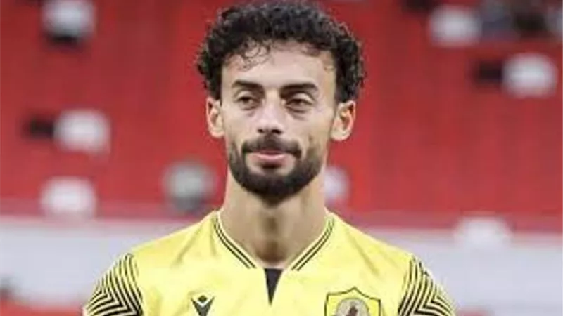مصدر بالأهلي يعلق على انتقال عبد القادر للزمالك: 