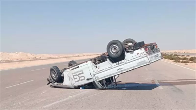مصرع ٥ واصابة ١٩ اخرين في ٣ حوادث علي طرق مطروح