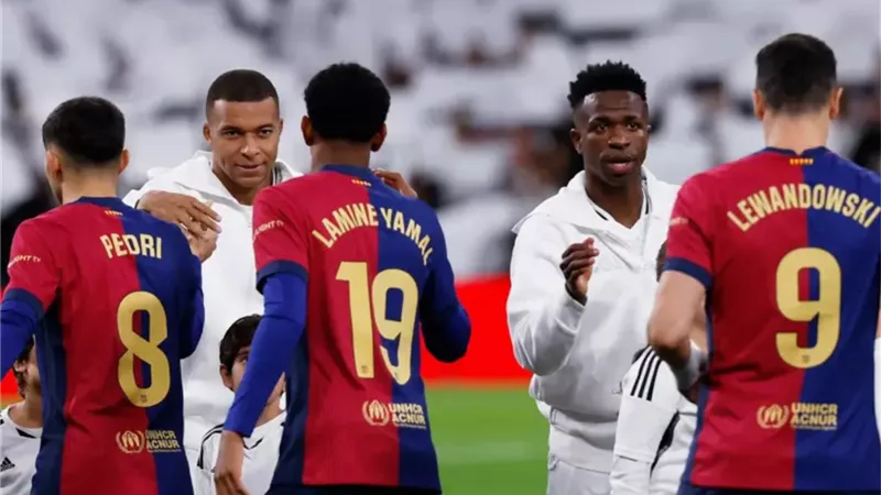 برشلونة يخطط لضربة انتقامية إلى ريال مدريد