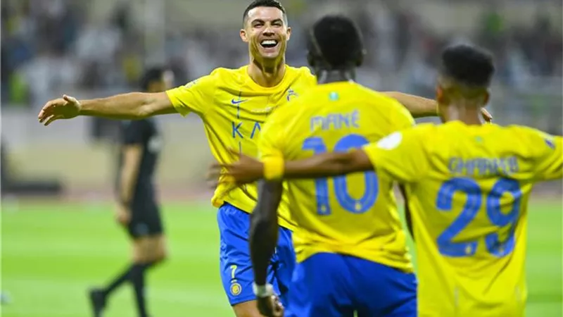 المواجهة الودية بين النصر وليون الفرنسي مهددة بالإلغاء