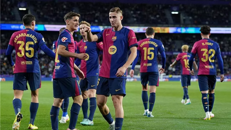 بسبب ضم راشفورد .. لاعب برشلونة يقترب من الرحيل
