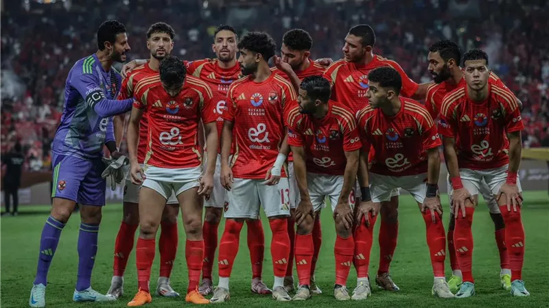 شوبير يكشف تفاصيل مباراة الأهلي ضد الملعب التونسي