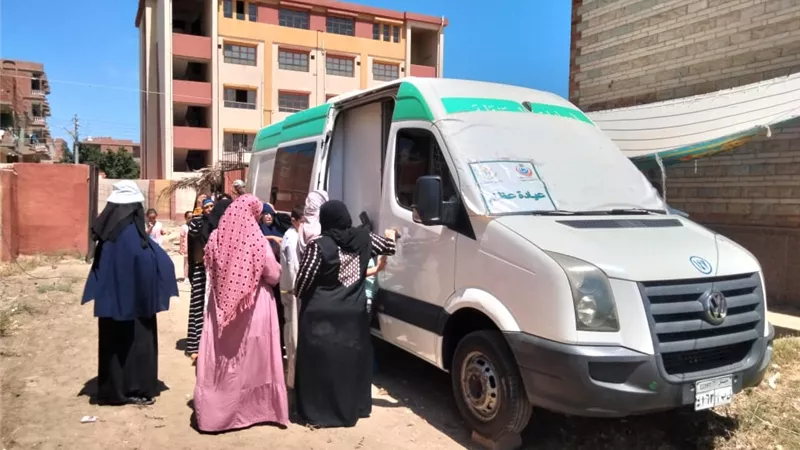 فحص1404مواطن ثمرة القافلةالطبية المجانية التي أقيمت بقرية الزهراء