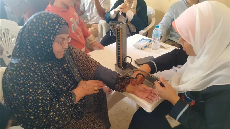 692 فى قوافل ادم وتروجى ونجع بالدلنجات ابو المطامير