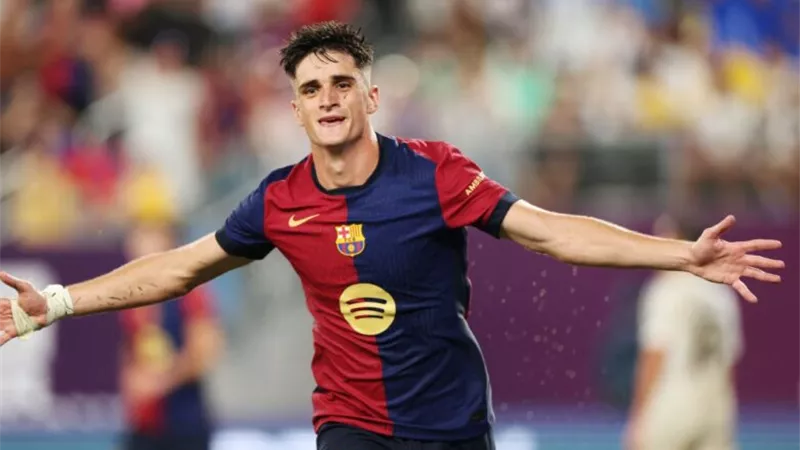 برشلونة يرفض عرض فالنسيا لضم باو فيكتور.. ويحدد سعره