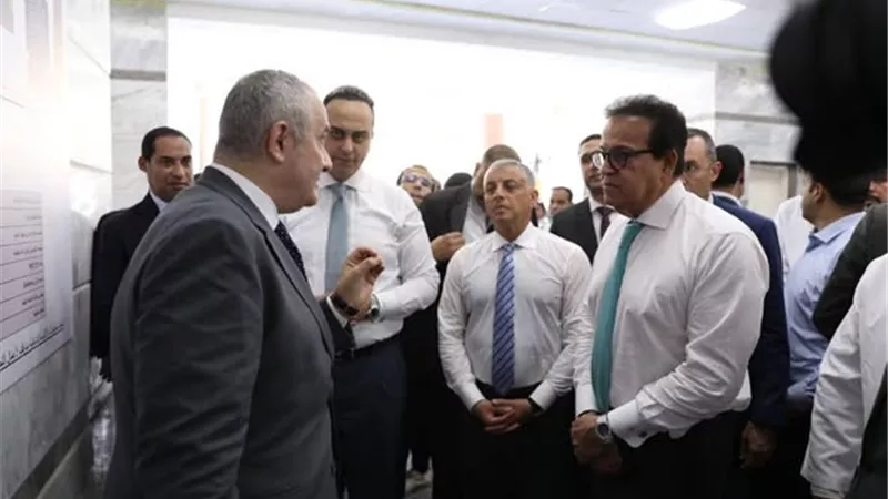 صرح طبي بمنطقة القناة..وزير الصحة يتفقد مستشفى أورام الإسماعيلية