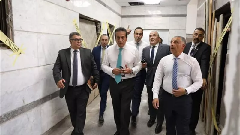 وزير الصحة يتفقد الخدمات بمركز طب أسرة المحسمة في الإسماعيلية