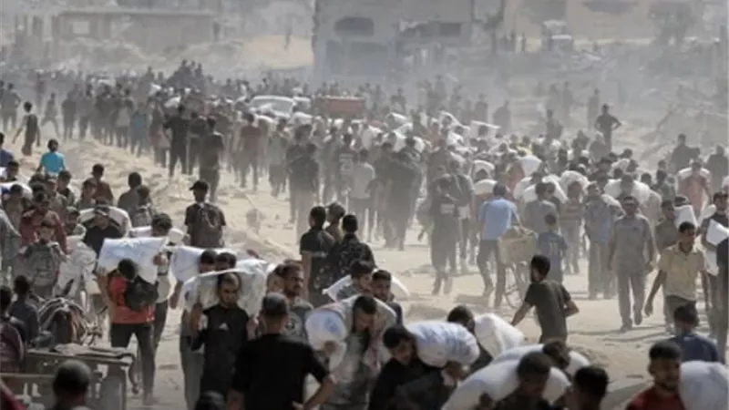 بيان مشترك لبريطانيا و24 دولة أخرى يطالب بإنهاء حرب غزة فورا