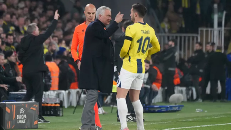 مواجهات نارية في الدور التمهيدي لدوري أبطال أوروبا