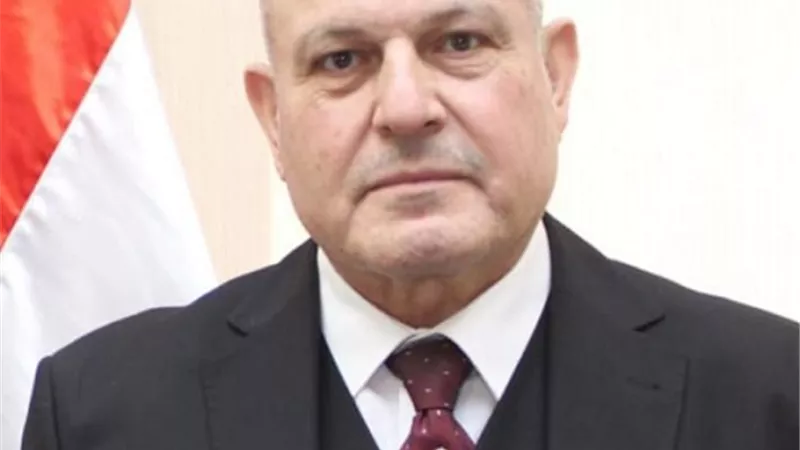 رئيس هيئة النيابة الإدارية يهنئ الرئيس السيسي بذكري ثورة يوليو المجيدة