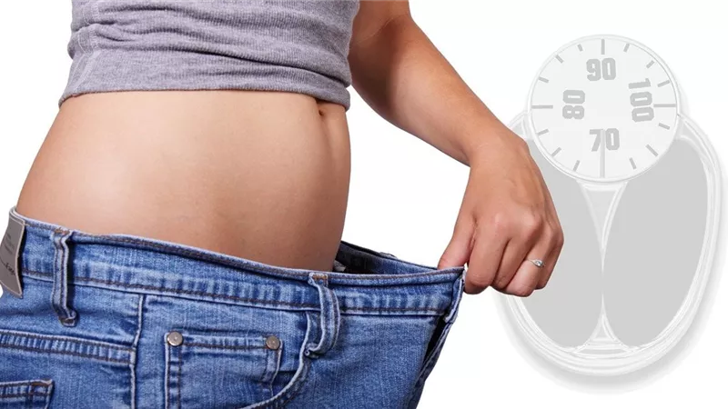 أقوى من الحميات القاسية..مشروب طبيعي يعزز الحرق ويكبح الشهية