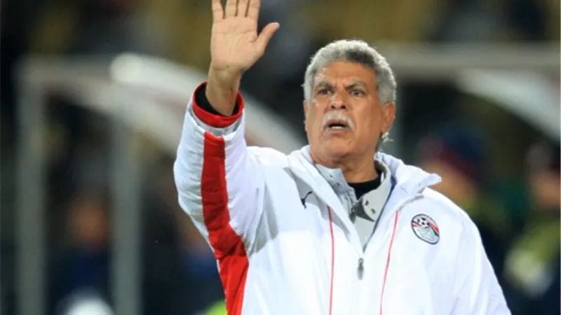 الزمالك يطمئن علي حسن شحاتة بعد اجراء جراحة عاجلة