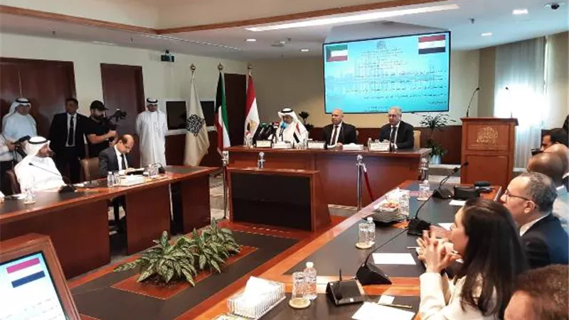 وزير الصناعة يشارك في ملتقى الاستثمار المصري الكويتي بالكويت