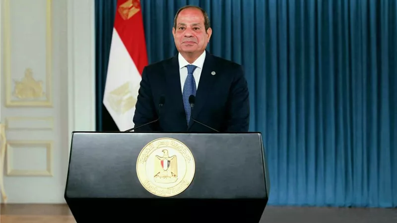 نقابة المعلمين تهنئ الرئيس السيسي بذكرى 23 يوليو