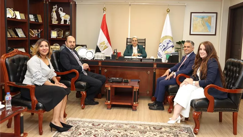 رئيسة القومي للمرأة تؤكد ضرورة مراعاة الأمن الرياضي لدى الفتيات