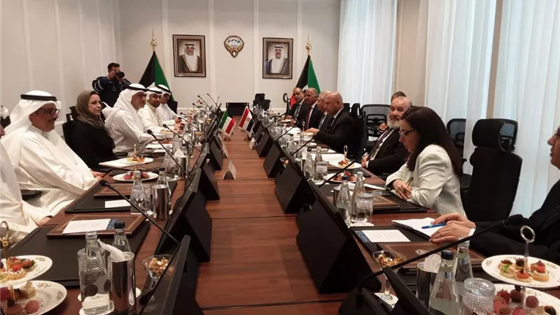بحضوركامل الوزير.شركات مصريةتبحث المشاركةفي مشروعات تنمويةبالكويت