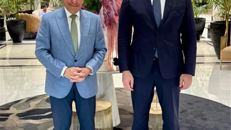 وزير البترول يبحث مع وزير الطاقة القبرصي تعزيز التعاون الإقليمي