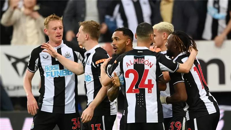ليفربول أم الهلال؟.. النادي الأقرب لضم مهاجم نيوكاسل