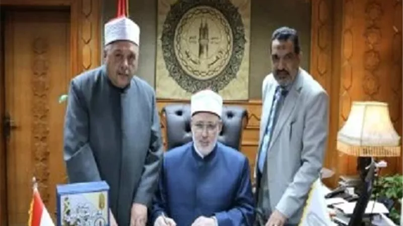 وكيل الأزهر يعتمد نتيجة الشهادة الثانوية الأزهرية بنسبة نجاح 53.99%