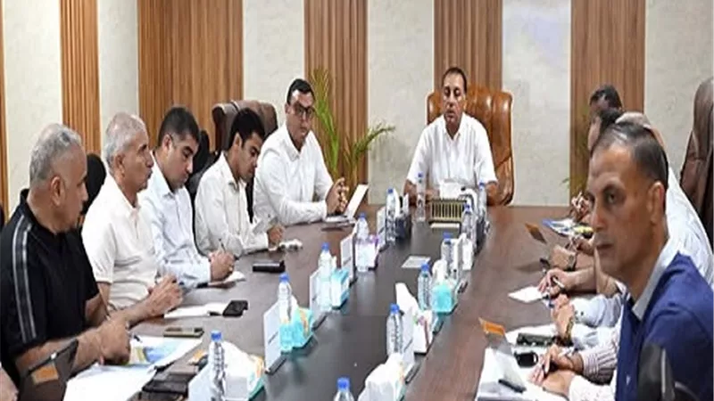 مدبولي يعقد اجتماعًا لاستعراض موقف رأس الحكمة الجديدة وشمس الحكمة