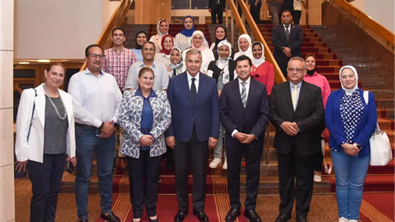 وزيرالشباب والرياضة ومحافظ الإسكندرية يشهدان الرياضي العربي الأول
