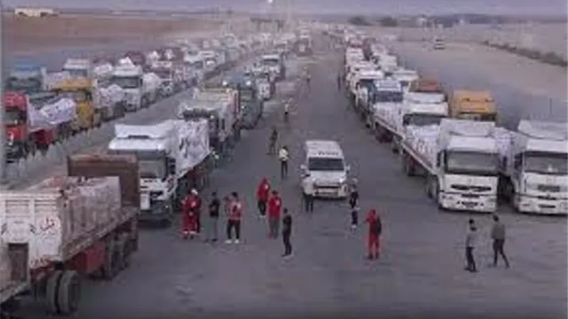 الهلال الأحمر: قافلة 