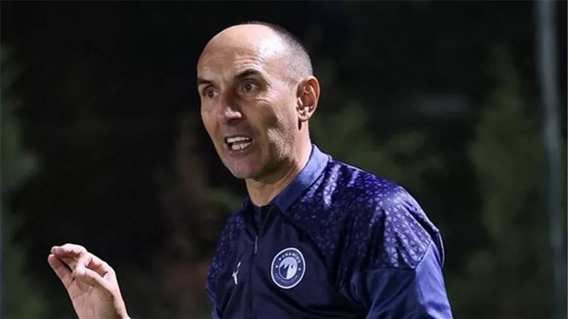 غضب يورتشيتش بسبب مباراة بيراميدز ودجلة في إفتتاح الدوري