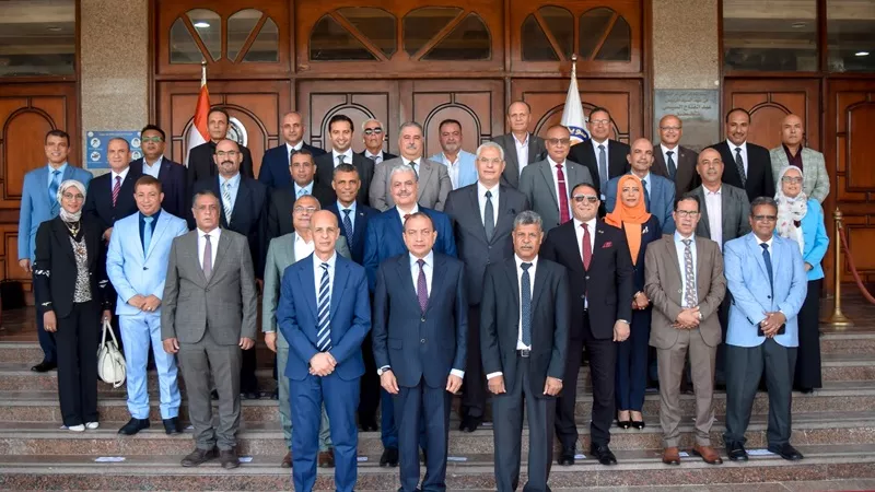 الاستفادة من مشروعات تخرج كلية الخدمة الاجتماعية جامعة بني سويف