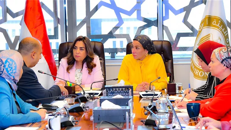 منال عوض : قطاع المخلفات يدعم جهود الدولة نحو التنمية المستدامة