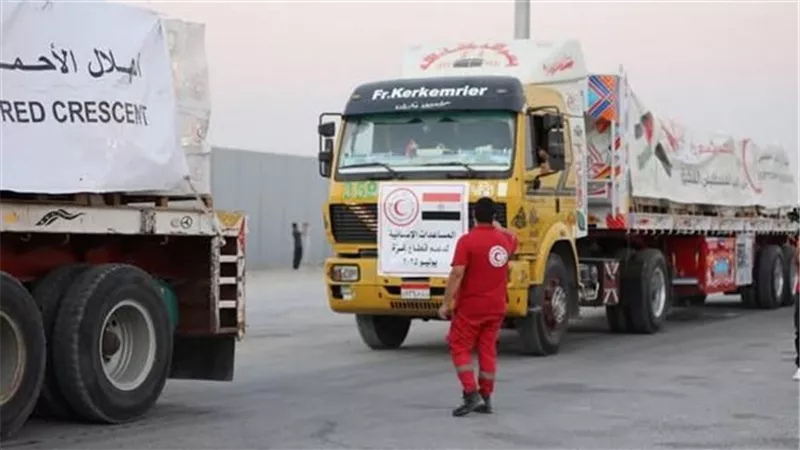 الهلال الأحمر يواصل دعمه لقطاع غزة رغم التحديات الإنسانية